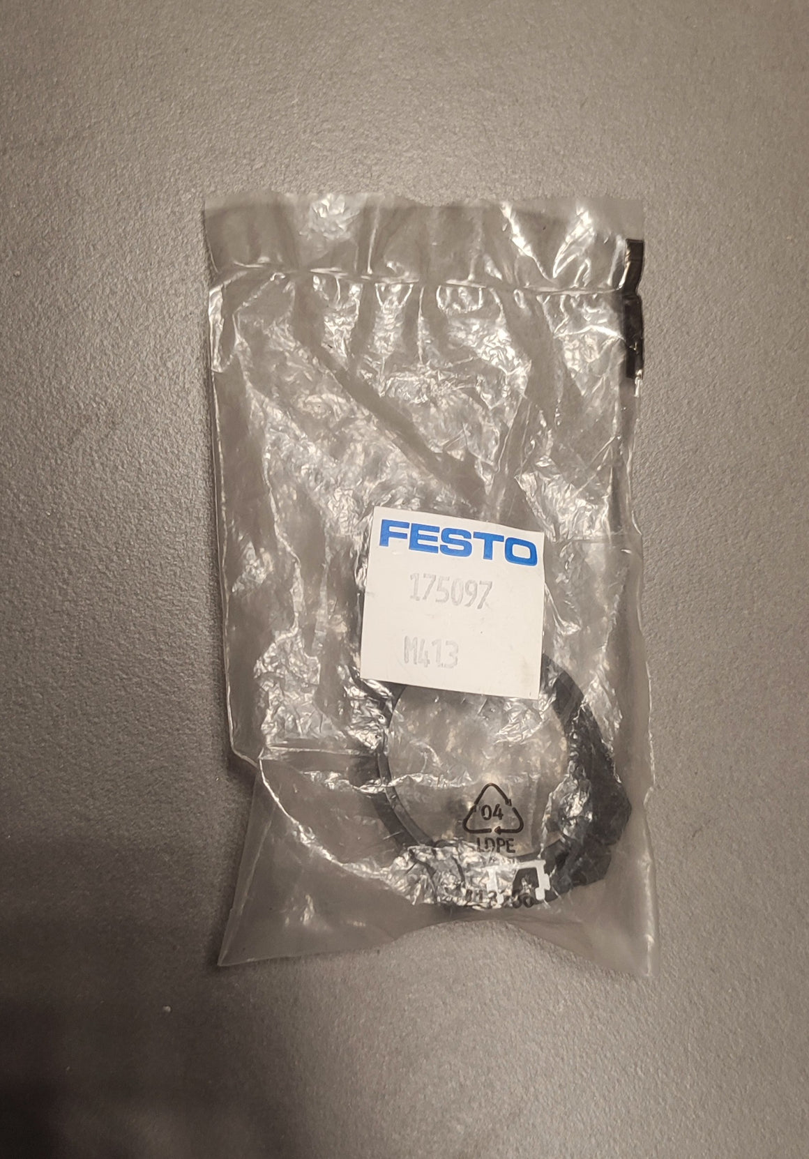 ff28cf875cd22109f8e99957ff61996b