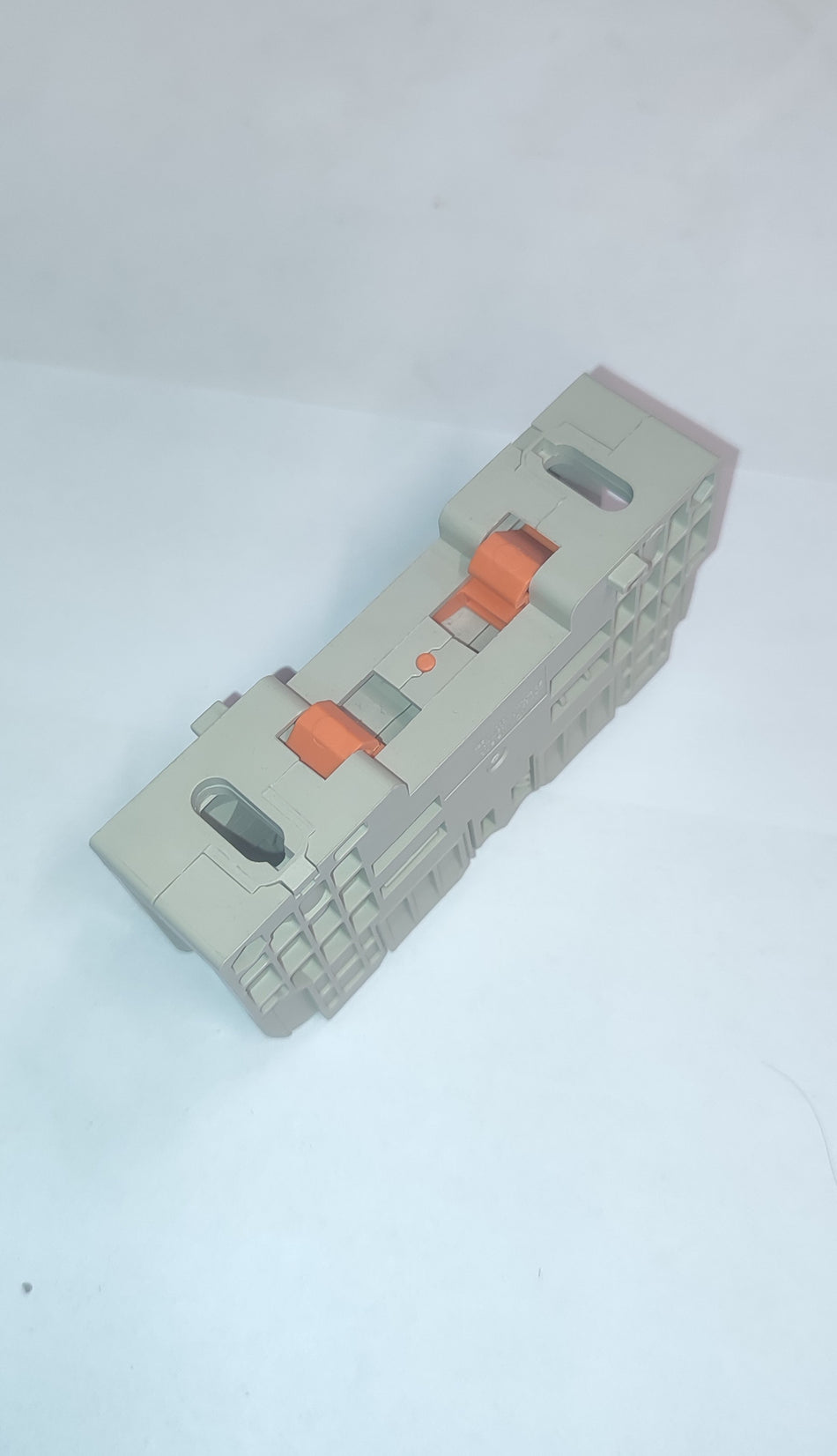 f56b5f8360cec0f323a2587e56ee7c24