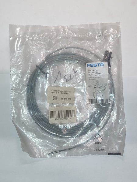 7d75c42204a5bcdc6a7c83e47cefde2b