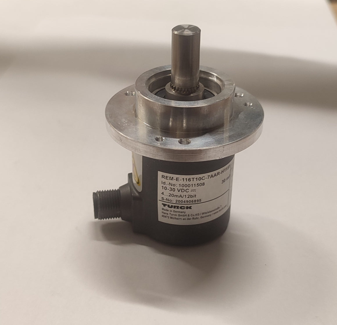 cafc9dfbd3109417f3bf776a6b150b16