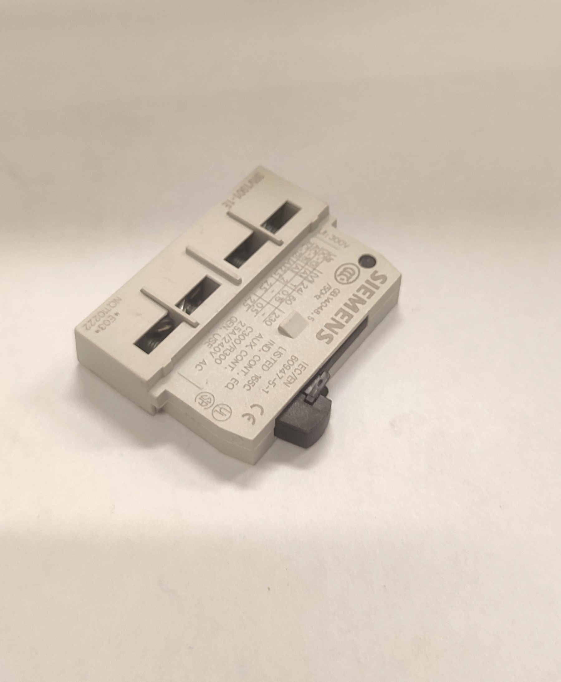 4933b1a4bcfea409c4b575d690f9536c