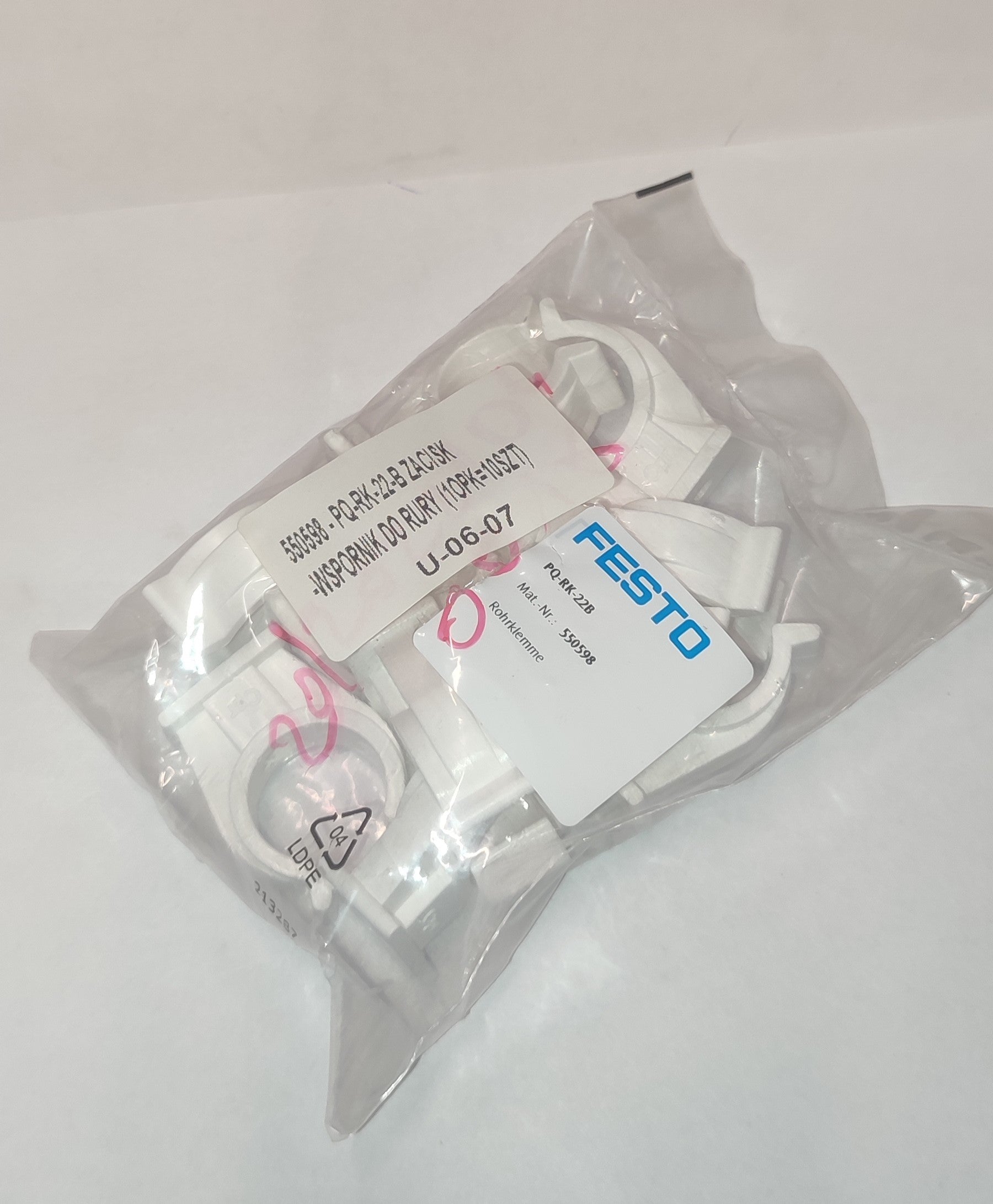 6380af7a35273128e5e4e22265572f0c